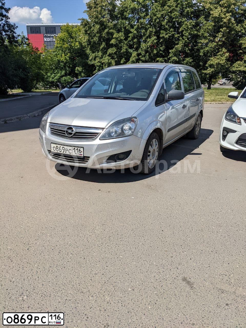 Фото автомобиля OPEL ZAFIRA, 2011 — госномер О869РС116. Цвет: СЕРЕБРИСТЫЙ