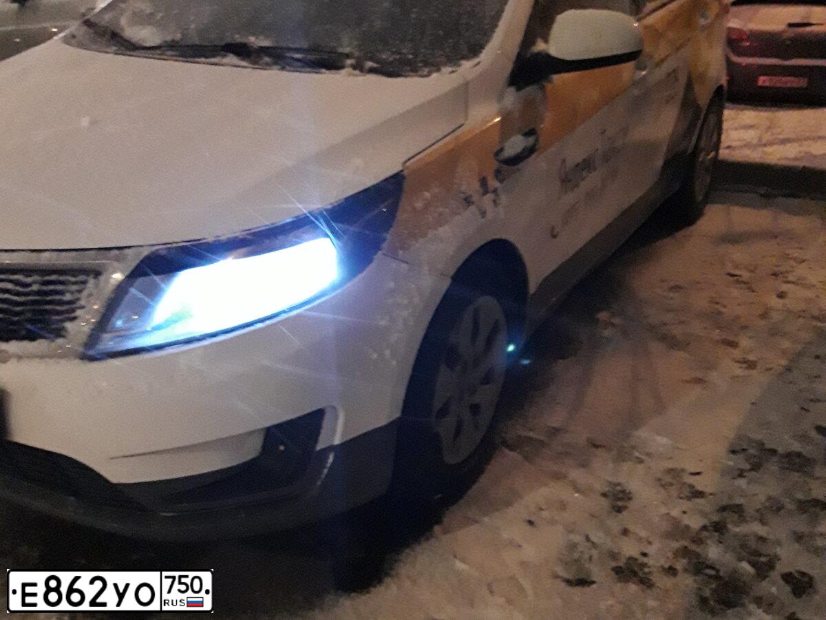 Фото автомобиля KIA RIO, 2014 — госномер О745ТК62. Цвет: Коричневый