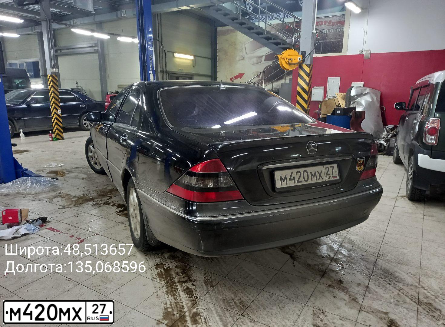 Фото автомобиля MERCEDES S-KLASSE, 2000 — госномер М420МХ27. Цвет: ЧЕРНЫЙ