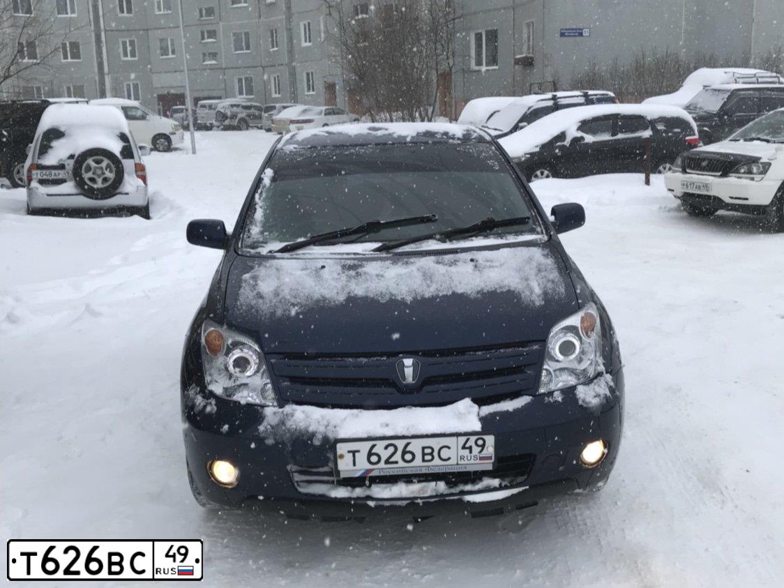 Фото автомобиля TOYOTA IST, 2003 — госномер А346ЕХ49