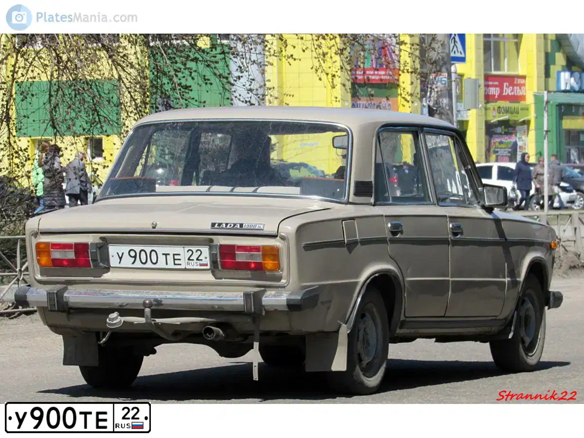Фото автомобиля LADA 2106 LADA, 1990 — госномер У900ТЕ22. Цвет: КРАСНЫЙ