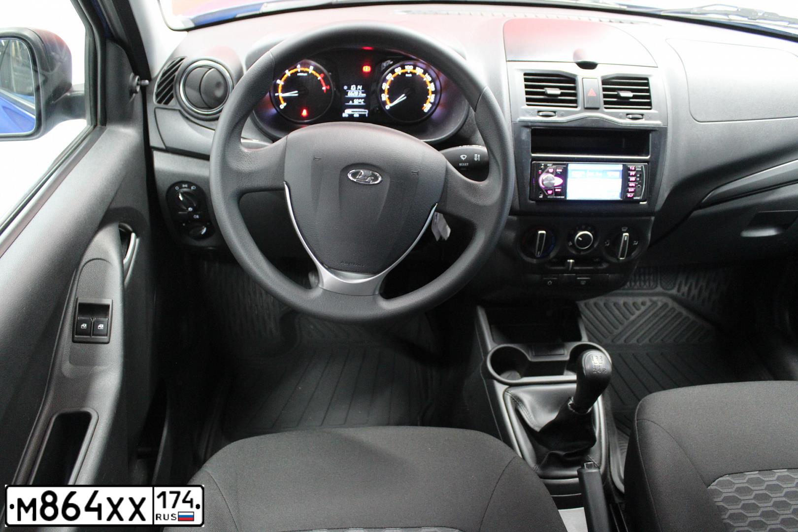 Фото автомобиля LADA GRANTA, 2019 — госномер М165МА774