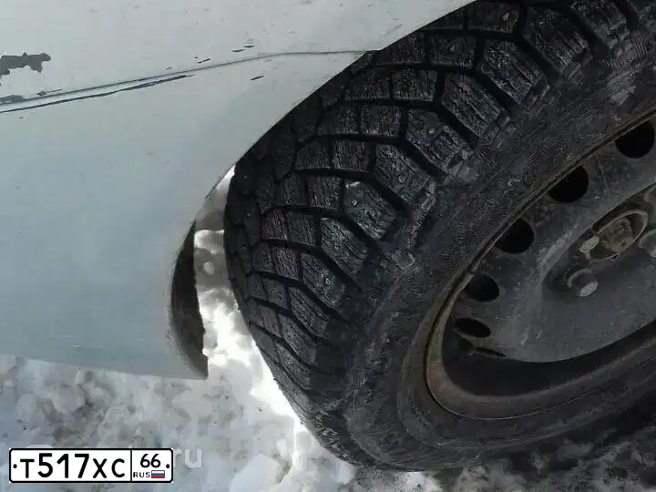 Фото автомобиля RENAULT CLIO, 2002 — госномер Т517ХС66. Цвет: СЕРО ГОЛУБОЙ