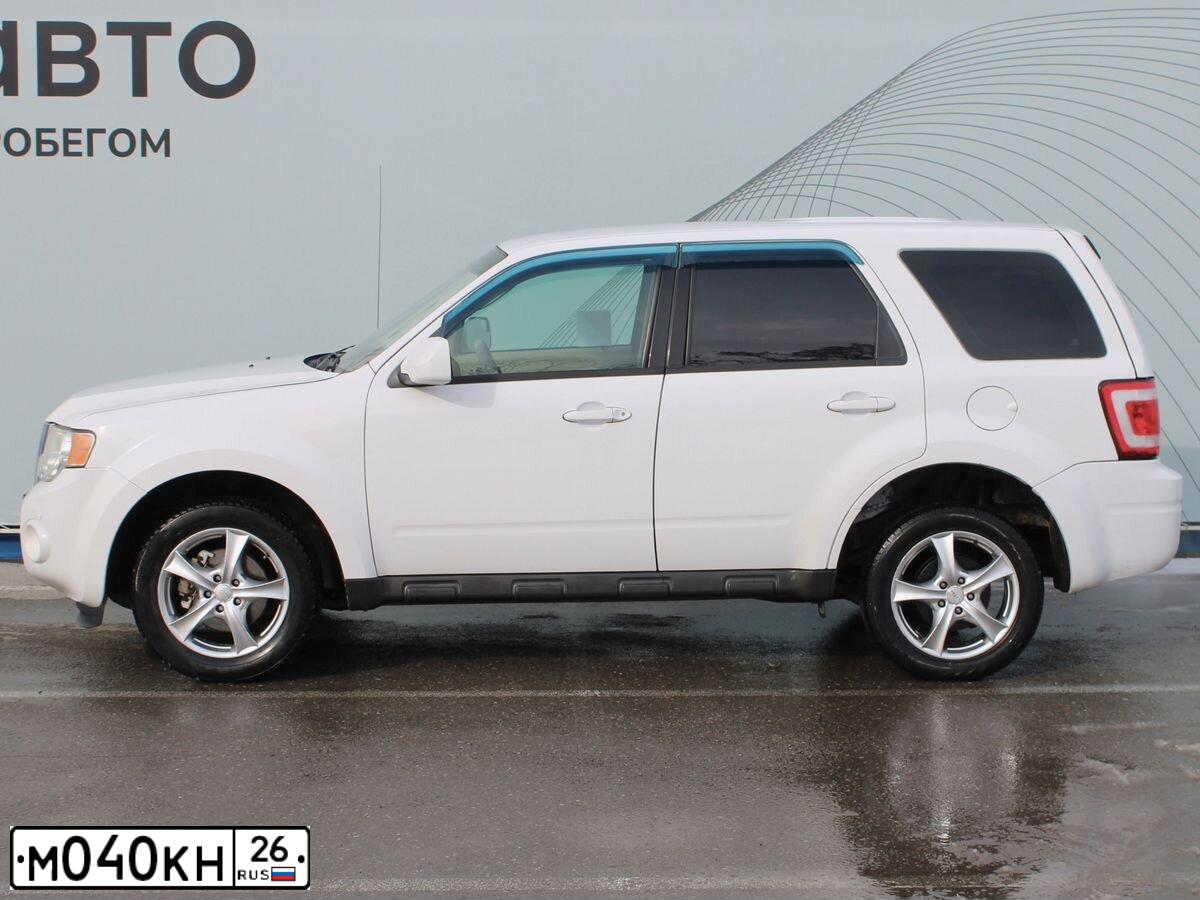 Фото автомобиля FORD ESCAPE, 2010 — госномер Т013ВС180. Цвет: Белый