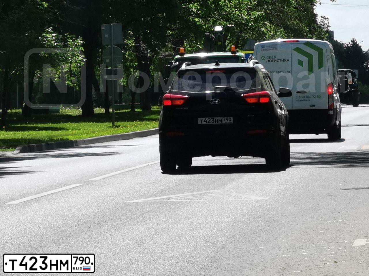 Фото автомобиля HYUNDAI CRETA, 2017 — госномер Т423НМ790. Цвет: ЧЕРНЫЙ