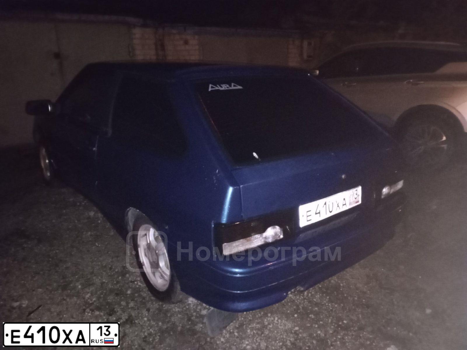 Фото автомобиля LADA 2113 SAMARA, 2005 — госномер Е410ХА13. Цвет: синий