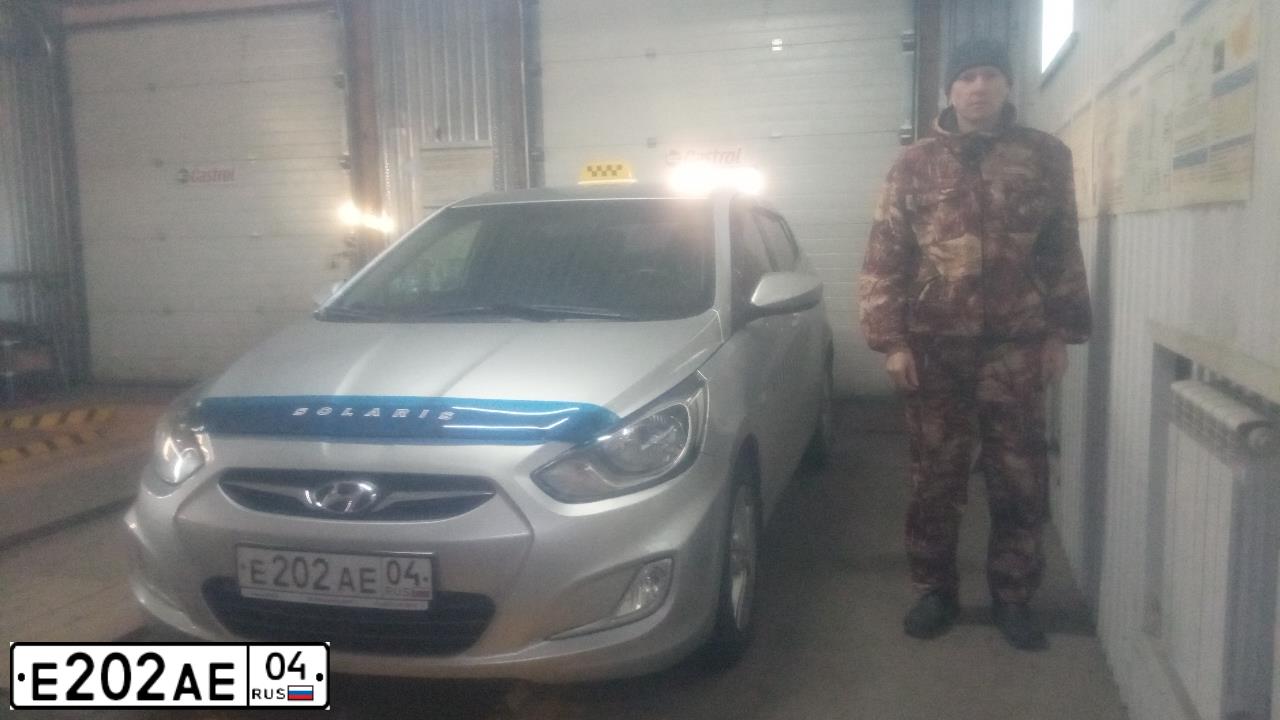 Фото автомобиля HYUNDAI SOLARIS, 2011 — госномер В466РС122. Цвет: СЕРЕБРИСТЫЙ