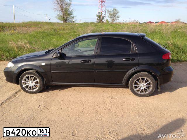 Фото автомобиля CHEVROLET LACETTI, 2007 — госномер В420КО161. Цвет: ЧЕРНЫЙ