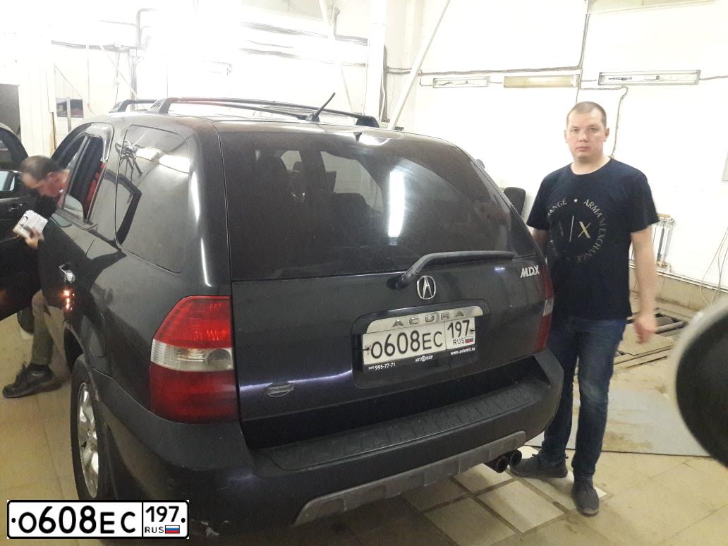 Фото автомобиля ACURA MDX, 2002 — госномер Н110ОН702