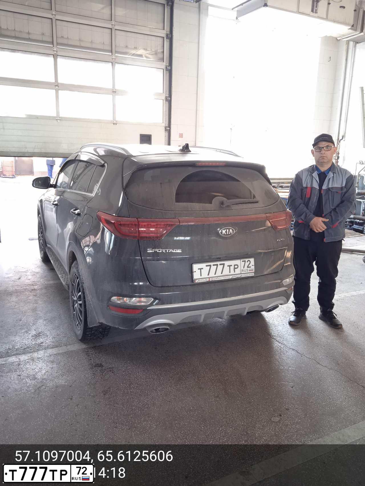 Фото автомобиля KIA SPORTAGE, 2020 — госномер Т777ТР72. Цвет: ЧЕРНЫЙ