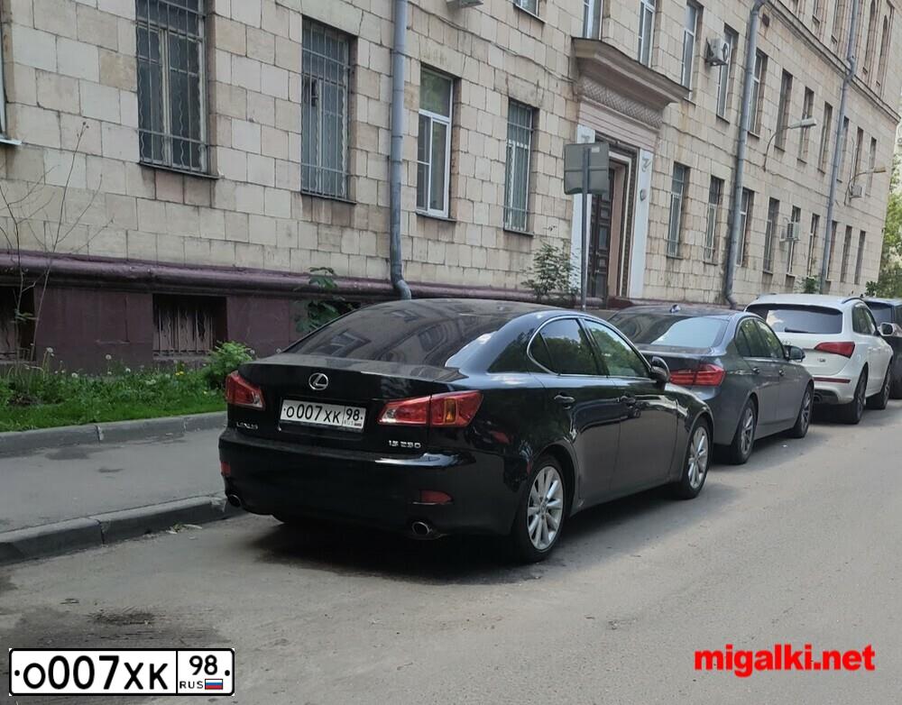 Фото автомобиля LEXUS IS, 2009 — госномер О007ХК98. Цвет: ЧЕРНЫЙ