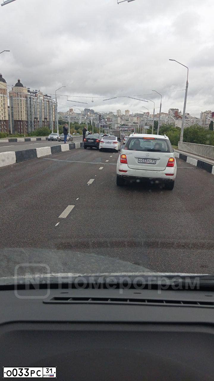 Фото автомобиля LEXUS RX, 2009 — госномер А252АО49. Цвет: ТЕМНО-СЕРЫЙ