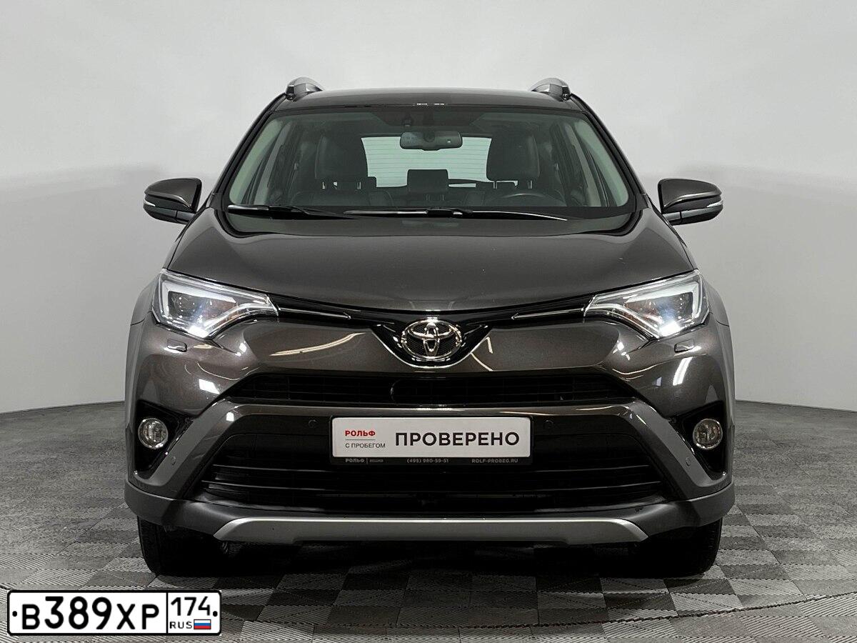 Фото автомобиля TOYOTA RAV4, 2018 — госномер Н205ТО790. Цвет: Серо-коричневый металлик