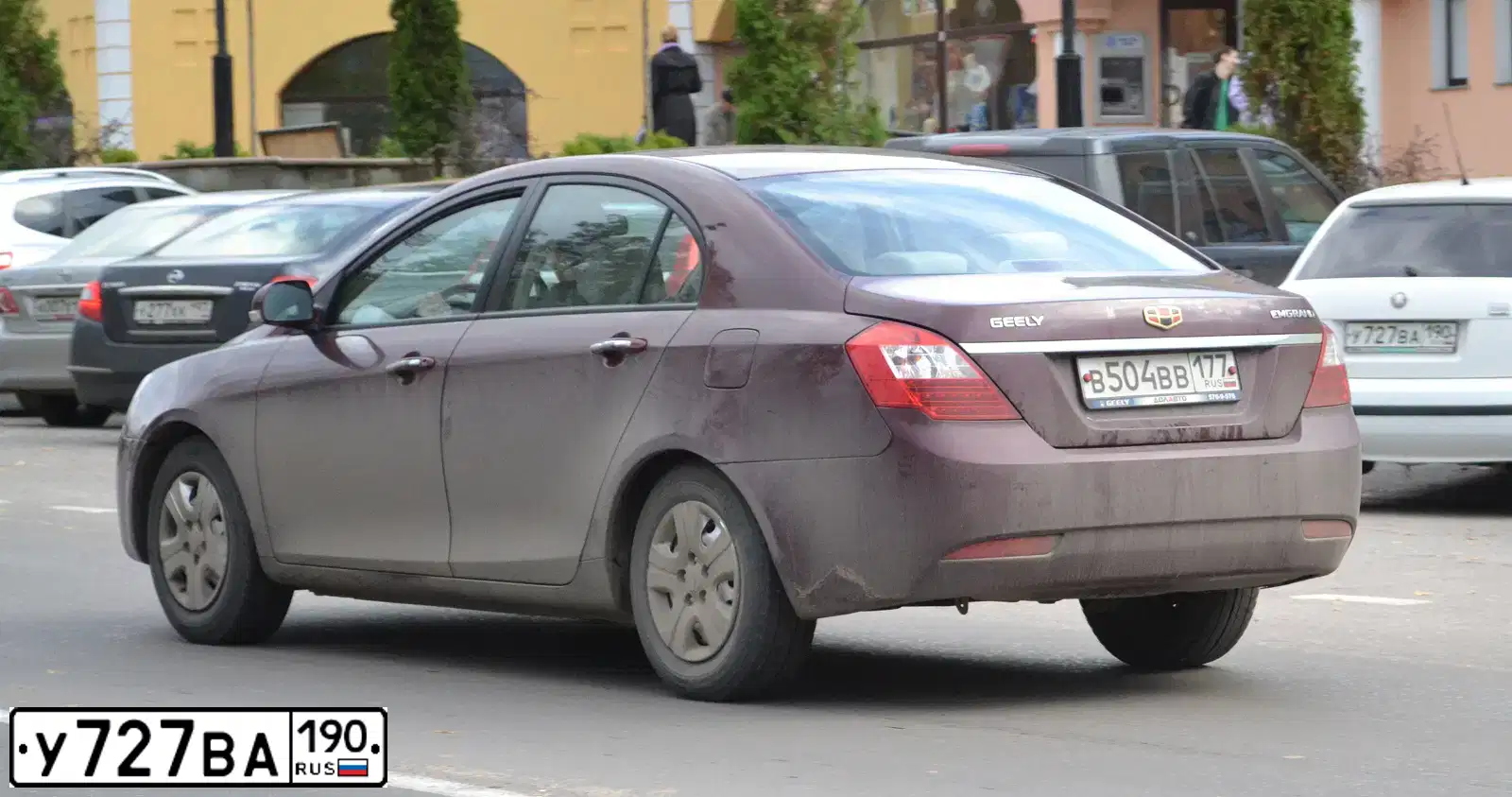 Фото автомобиля SKODA FABIA, 2006 — госномер У727ВА190. Цвет: БЕЛЫЙ