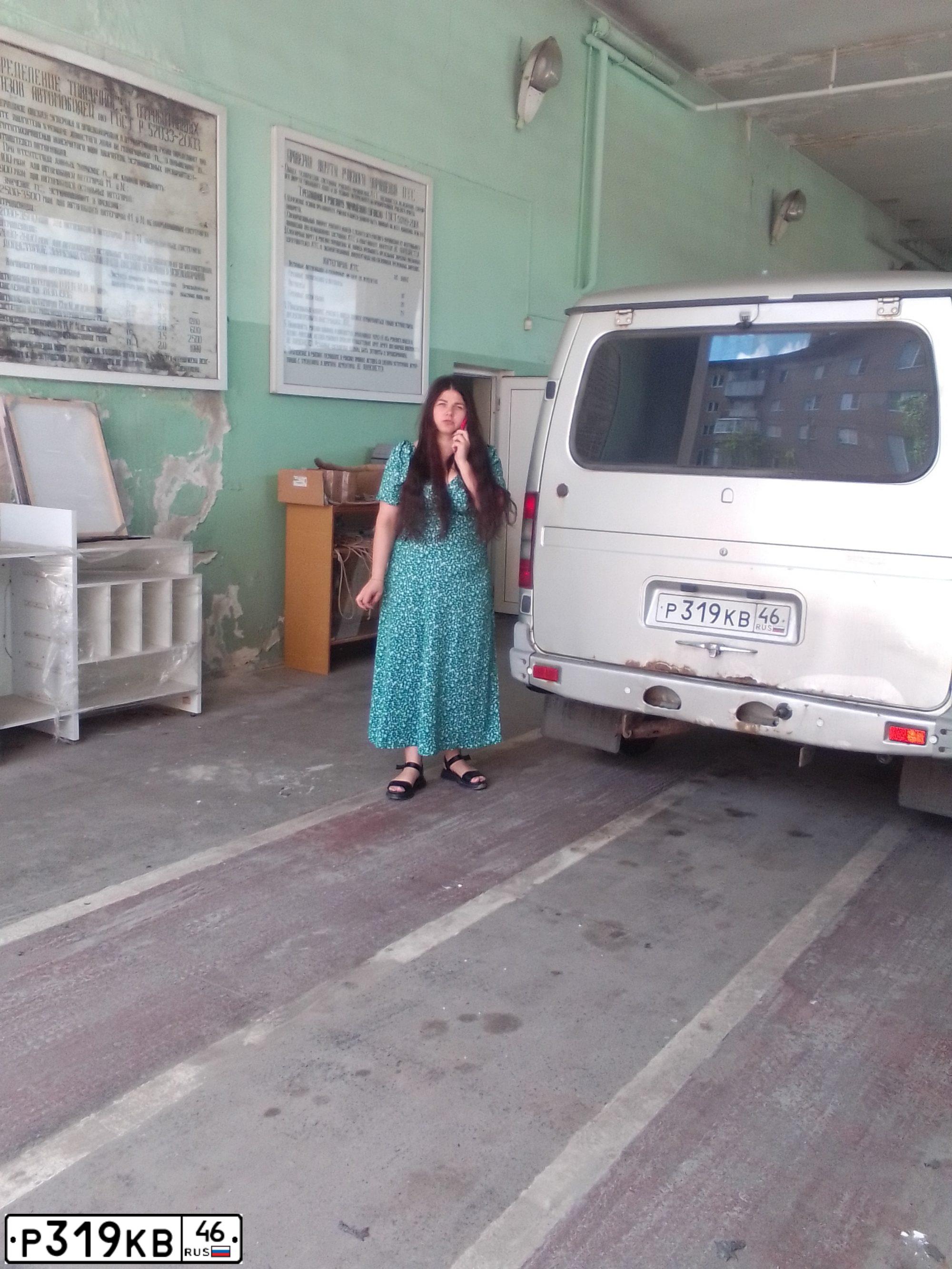 Фото автомобиля GAZ 2217 SOBOL, 2007 — госномер Р319КВ46. Цвет: ОМЕГА2