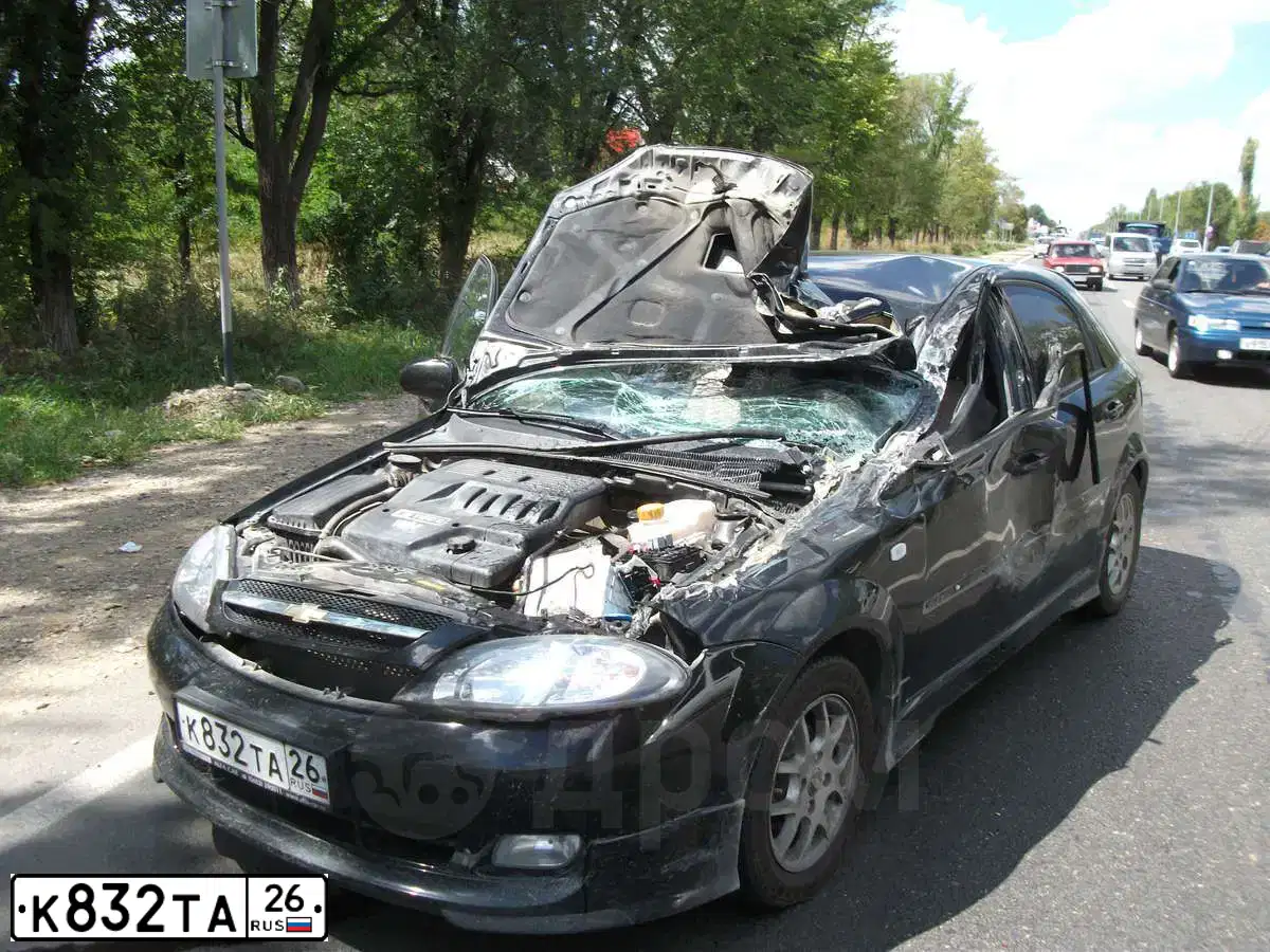 Фото автомобиля CHEVROLET LACETTI, 2008 — госномер А754КК761. Цвет: ЧЕРНЫЙ