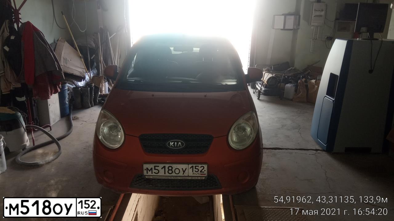 Фото автомобиля KIA PICANTO / MORNING, 2009 — госномер М518ОУ152. Цвет: ОРАНЖЕВЫЙ