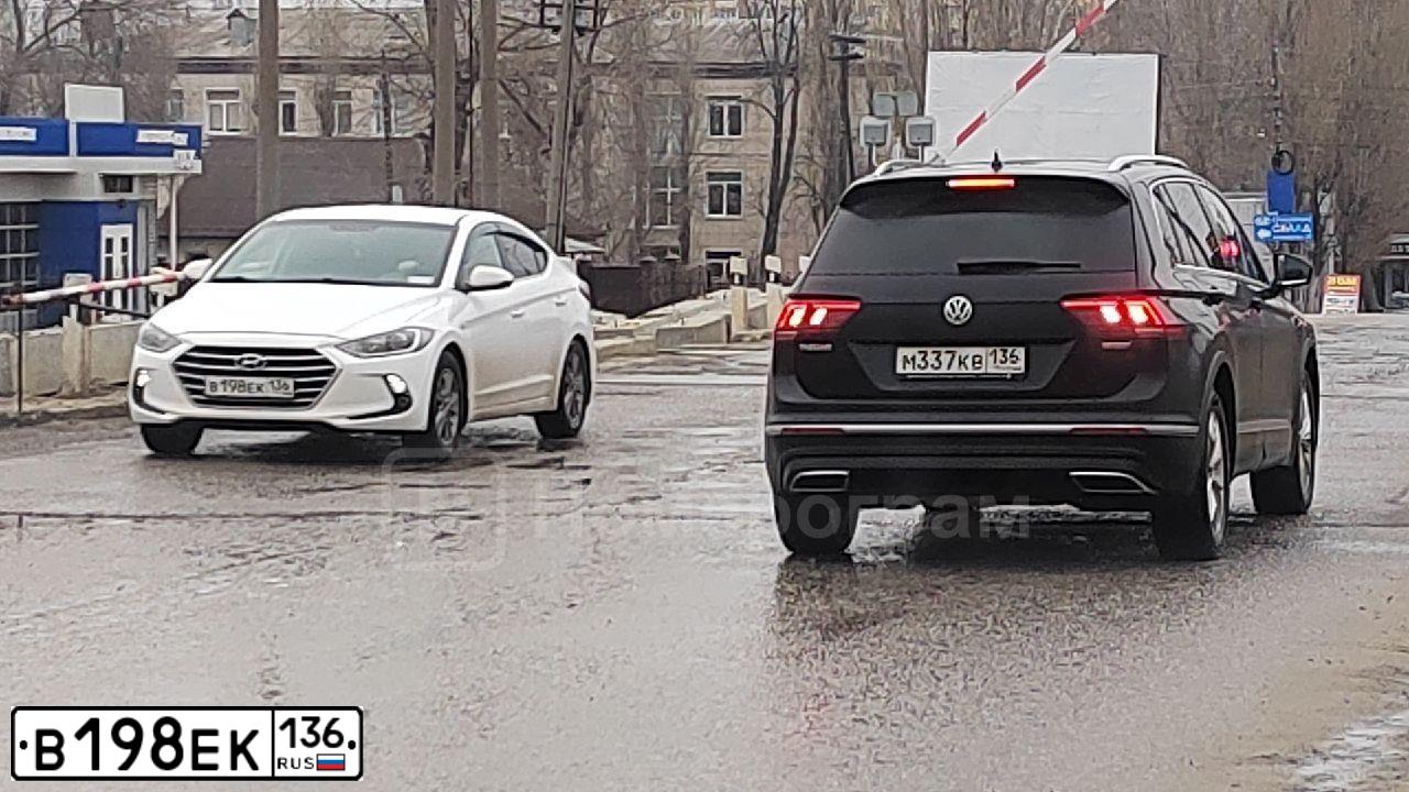 Фото автомобиля HYUNDAI ELANTRA, 2017 — госномер О806ХВ32