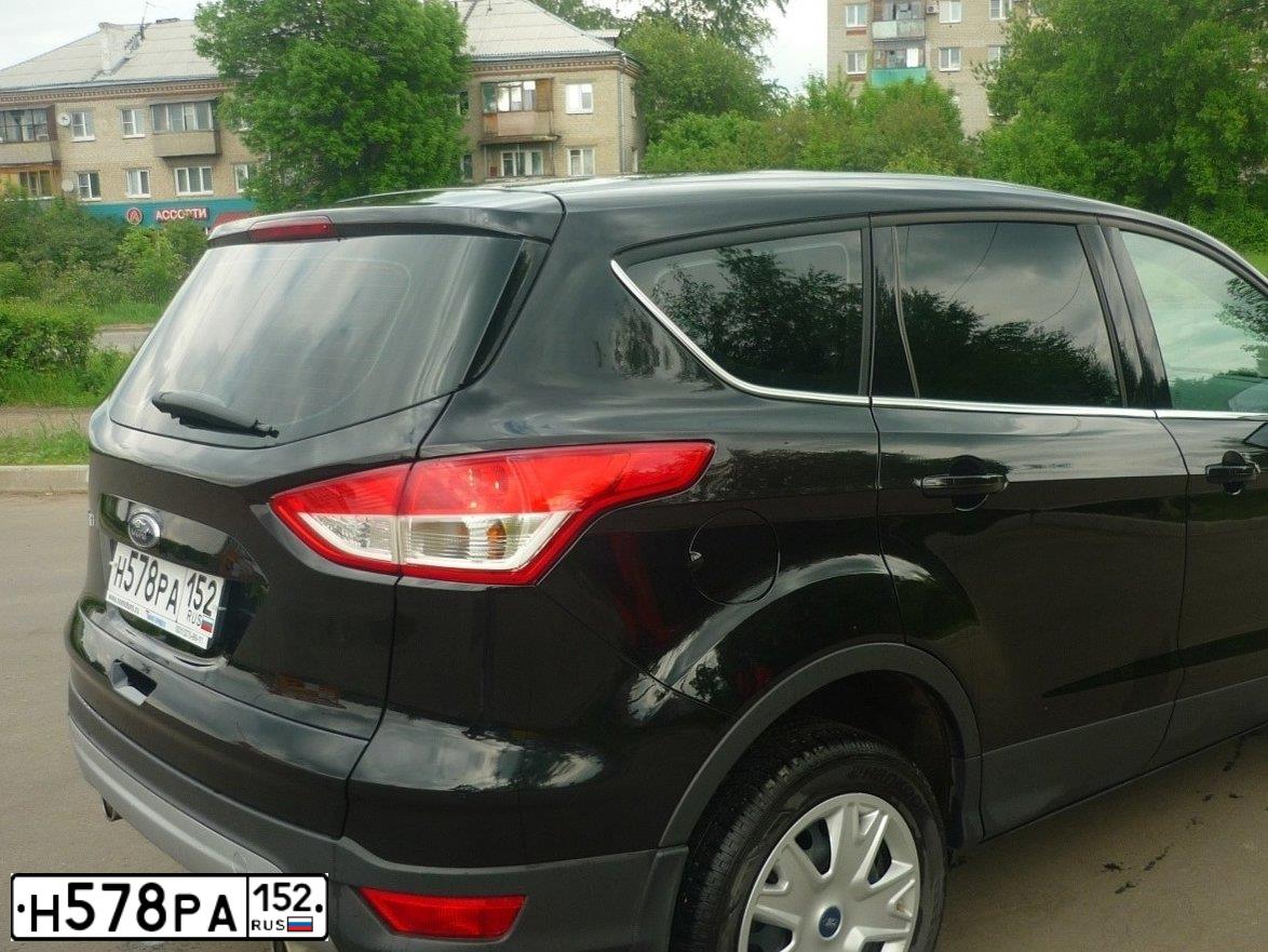 Фото автомобиля FORD KUGA, 2015 — госномер Р160СС152. Цвет: ЧЕРНЫЙ