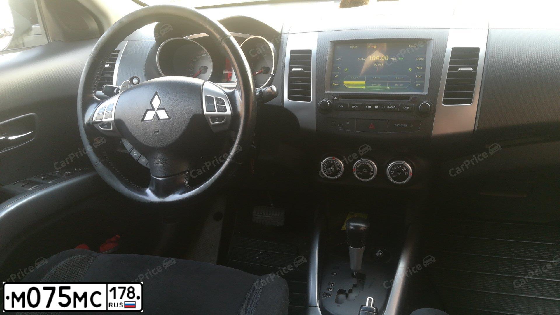 Фото автомобиля MITSUBISHI OUTLANDER, 2007 — госномер Е694РН797. Цвет: Серый
