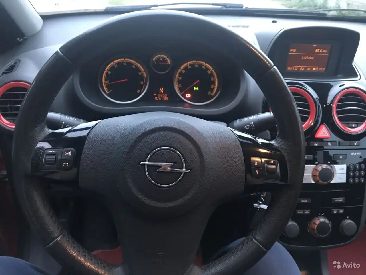 Фото автомобиля OPEL CORSA, 2011 — госномер К431ВУ142. Цвет: Красный