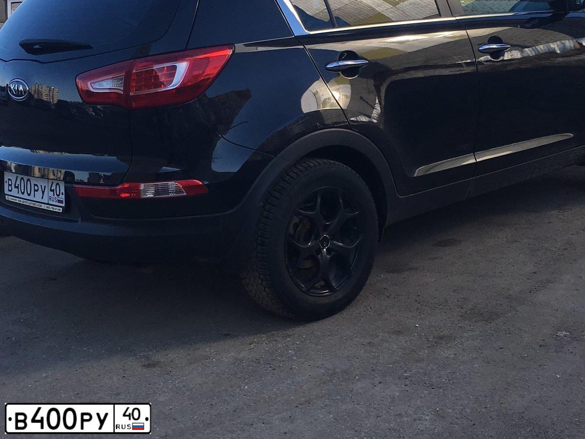 Фото автомобиля KIA SORENTO, 2017 — госномер Р019АР40. Цвет: Белый