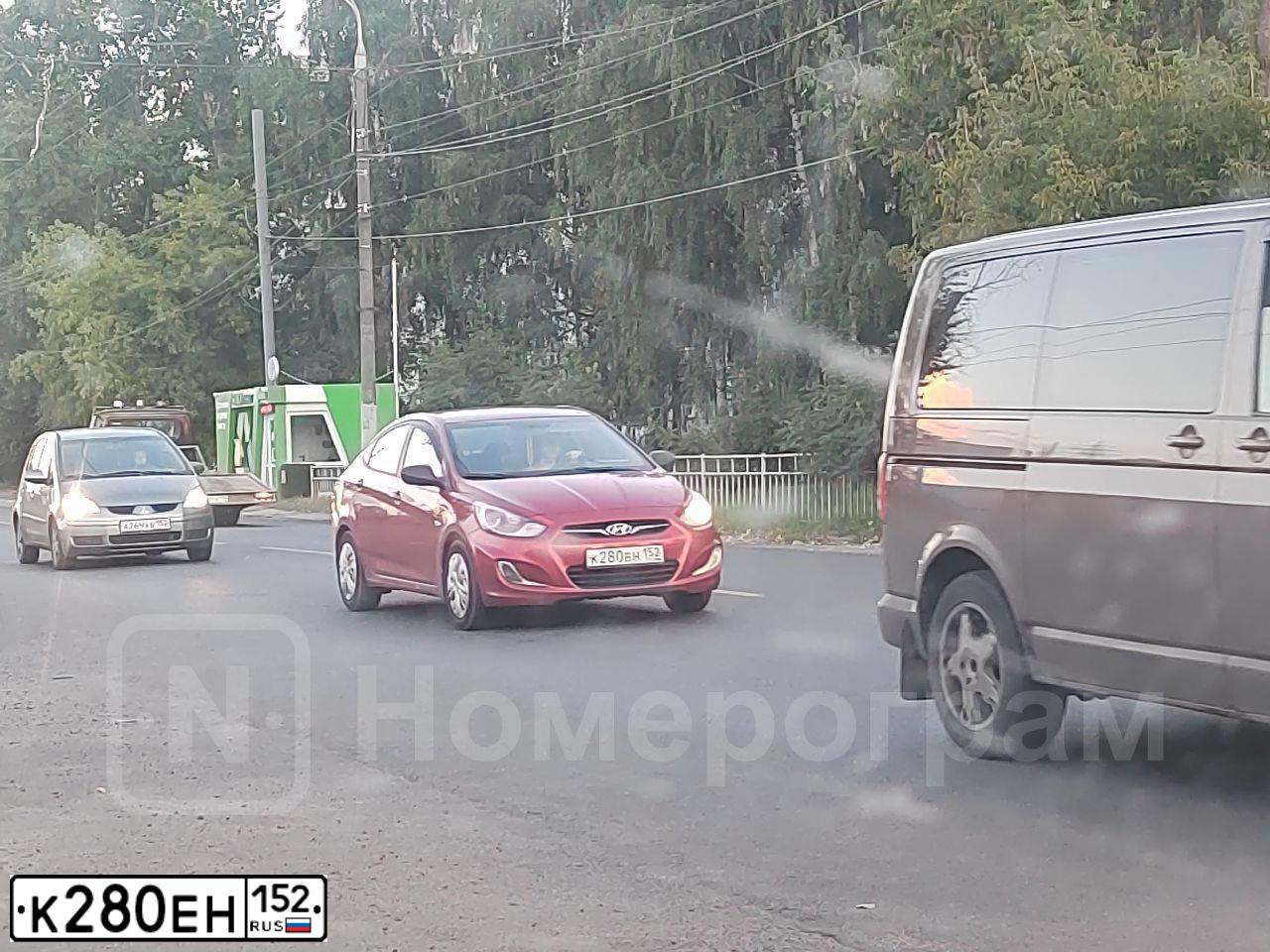 Фото автомобиля CHEVROLET CRUZE, 2012 — госномер А823НК799. Цвет: ЧЕРНЫЙ