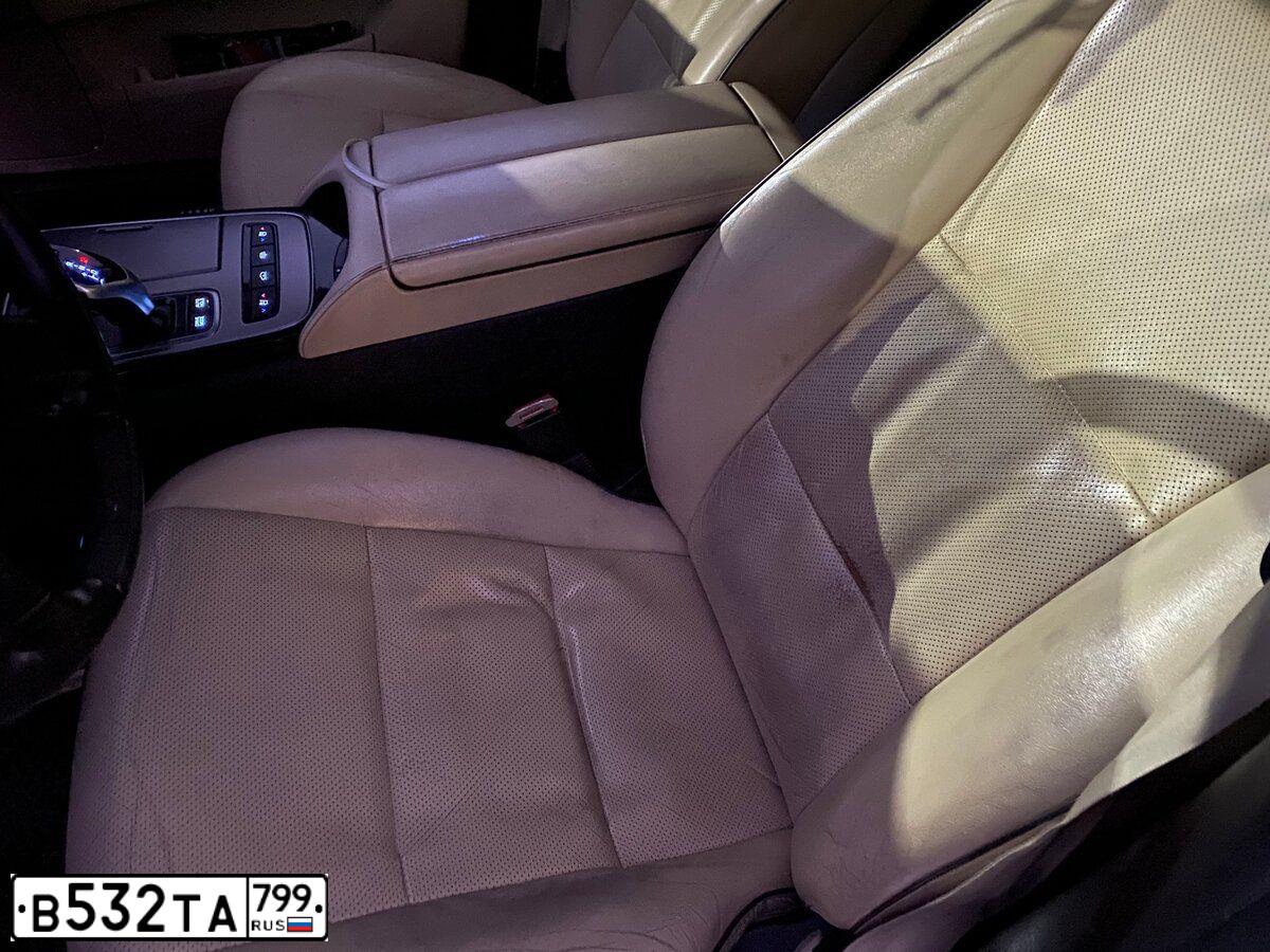Фото автомобиля HYUNDAI EQUUS, 2013 — госномер Н410ТХ73. Цвет: ЧЕРНЫЙ