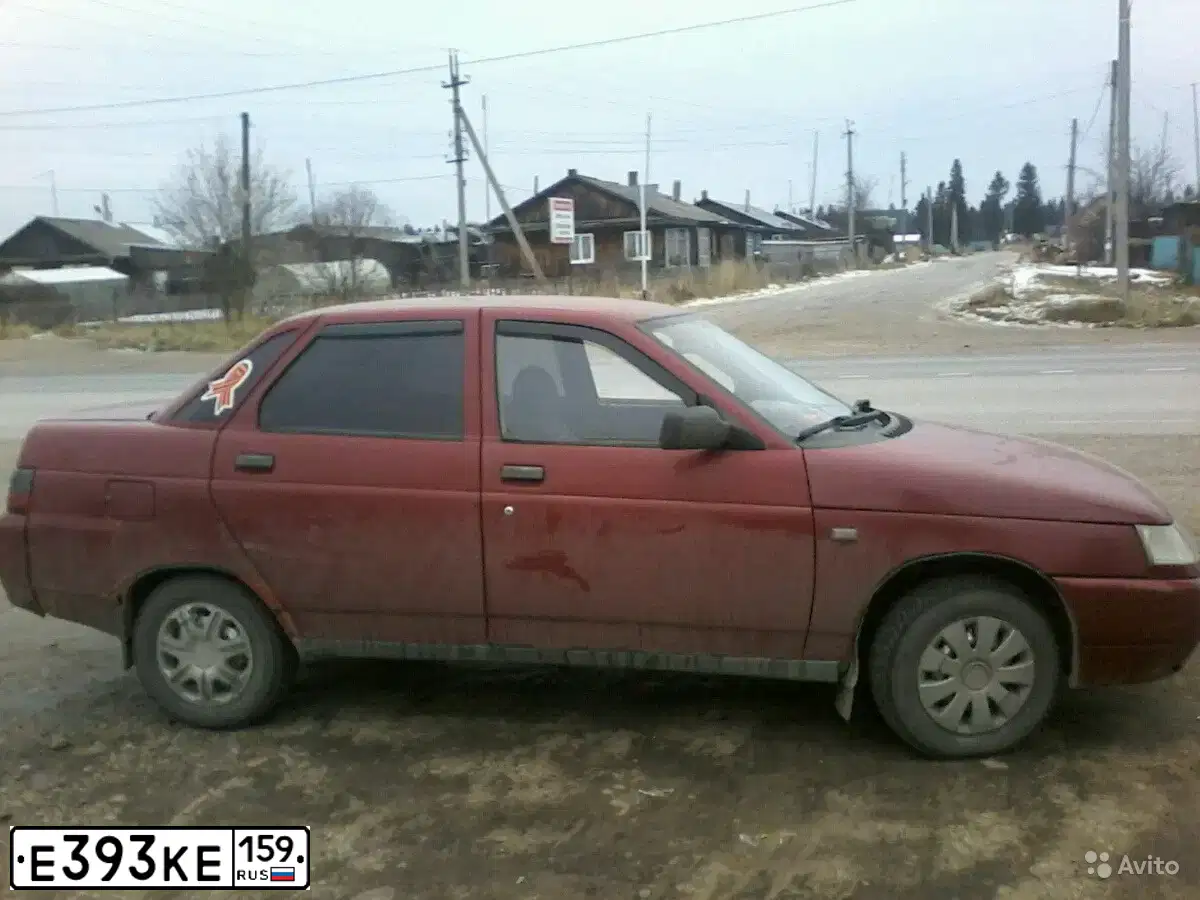 Фото автомобиля LADA 2110, 2000 — госномер Е393КЕ159. Цвет: КРАСНЫЙ