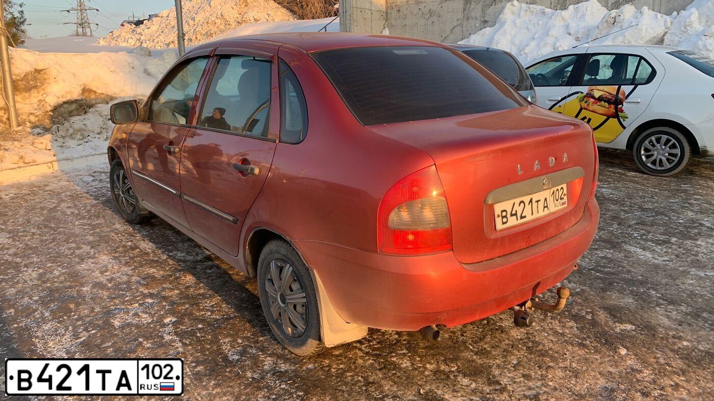 Фото автомобиля LADA 1118 KALINA, 2010 — госномер В421ТА102. Цвет: СЕРЕБРИСТО-КРАСНЫЙ