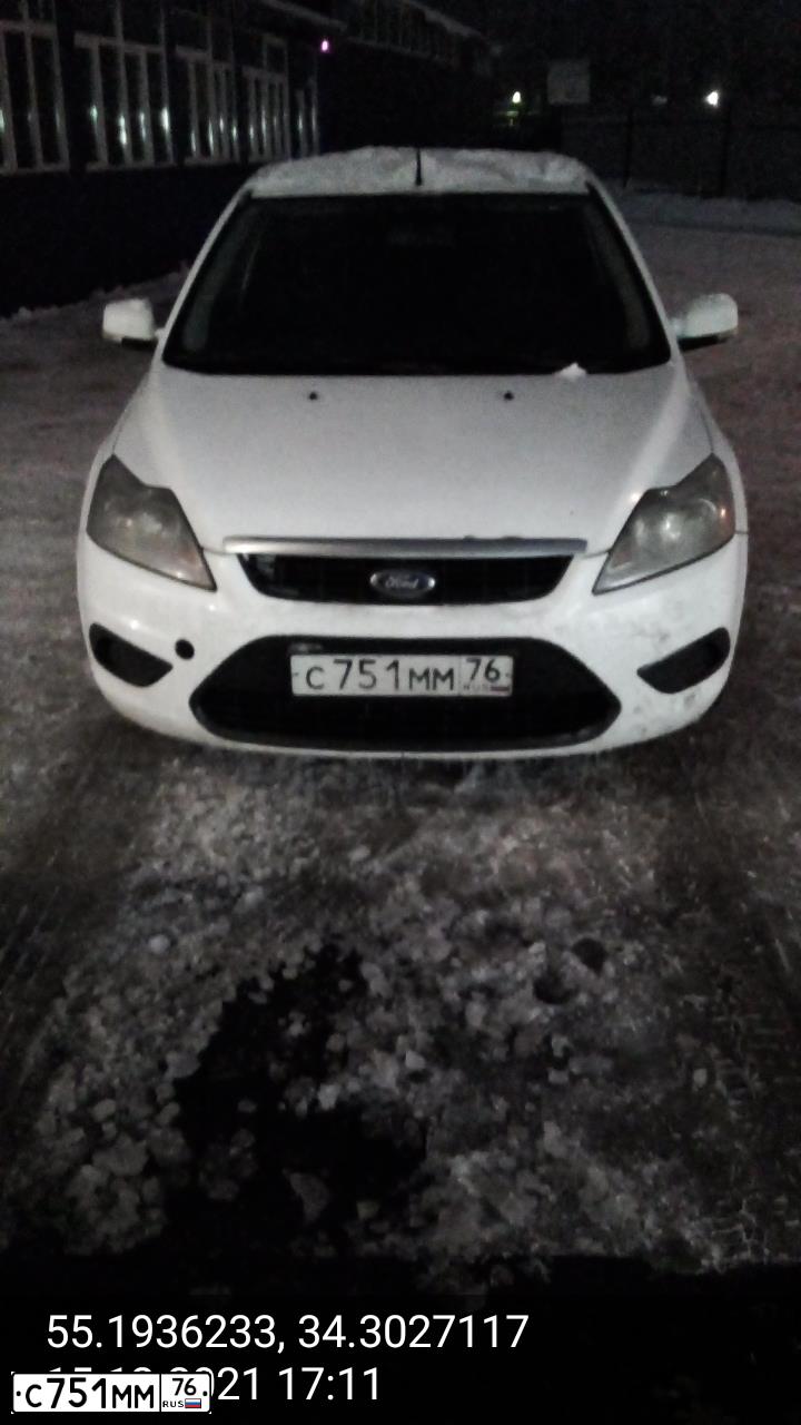 Фото автомобиля FORD FOCUS, 2008 — госномер С751ММ76. Цвет: Белый