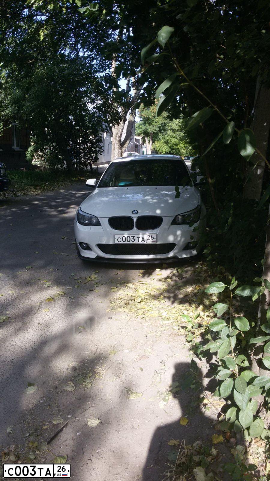 Фото автомобиля LADA 2172 PRIORA, 2009 — госномер Т003ХЕ26. Цвет: СВЕТЛО-СЕРЕБРИСТЫЙ МЕТАЛИК