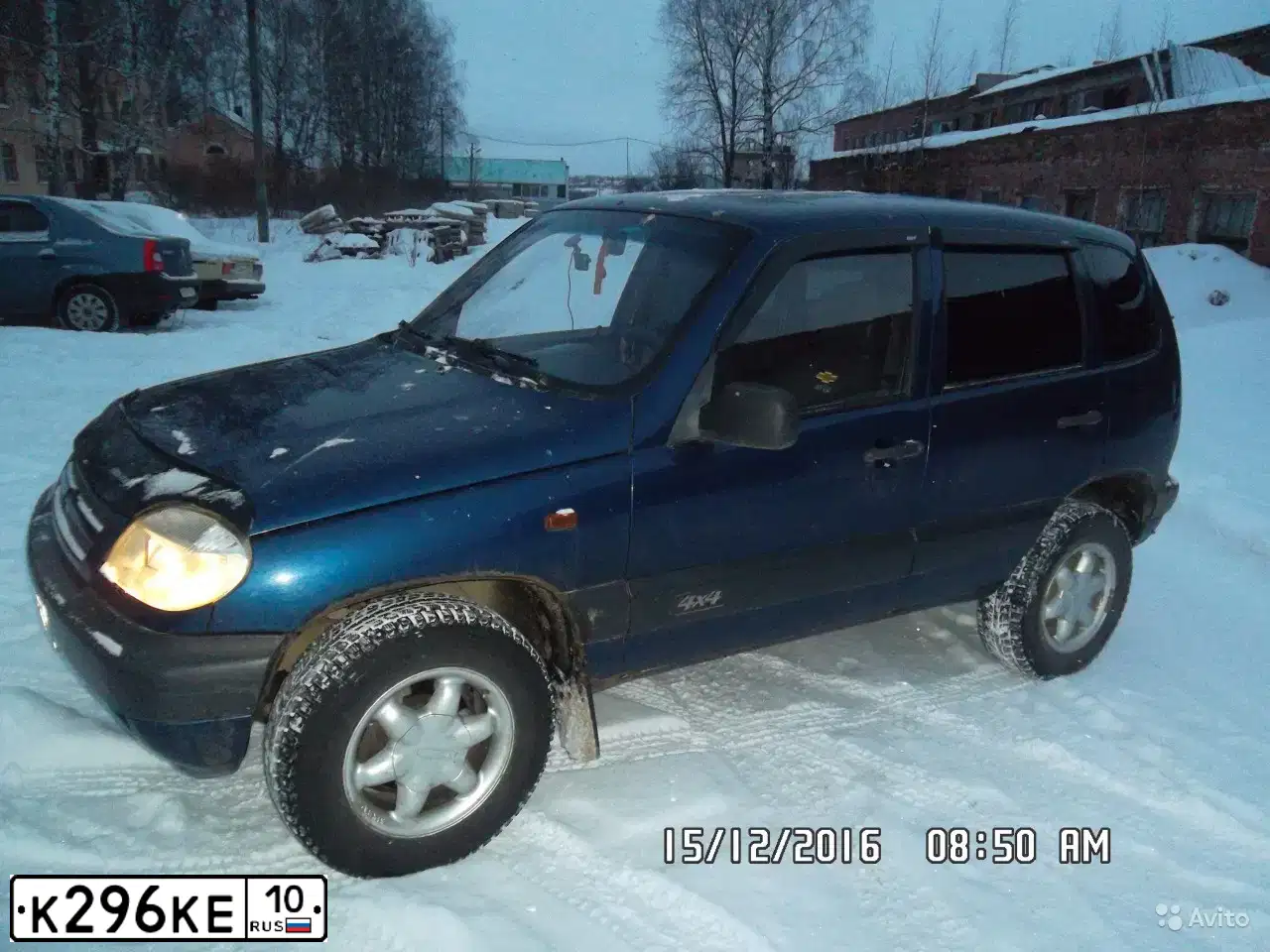 Фото автомобиля CHEVROLET NIVA, 2007 — госномер К296КЕ10. Цвет: ТЕМНО-СИНИЙ МЕТАЛЛИК