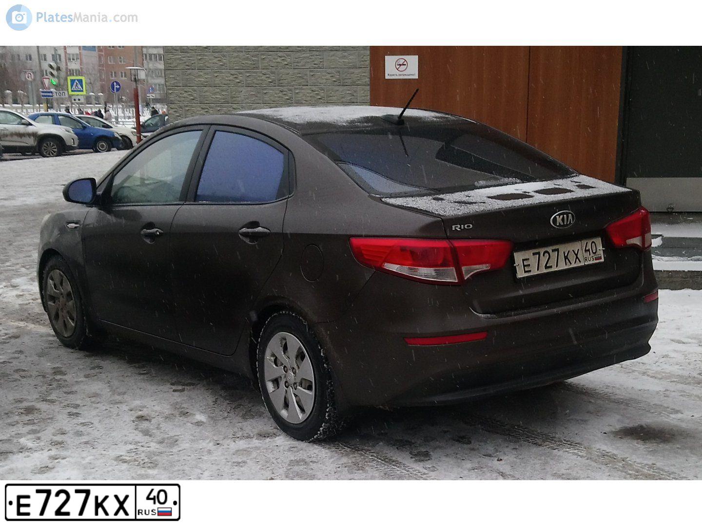 Фото автомобиля LADA 2107 LADA, 2007 — госномер Е727КХ40. Цвет: ЗЕЛЕНЫЙ ТЕМНЫЙ
