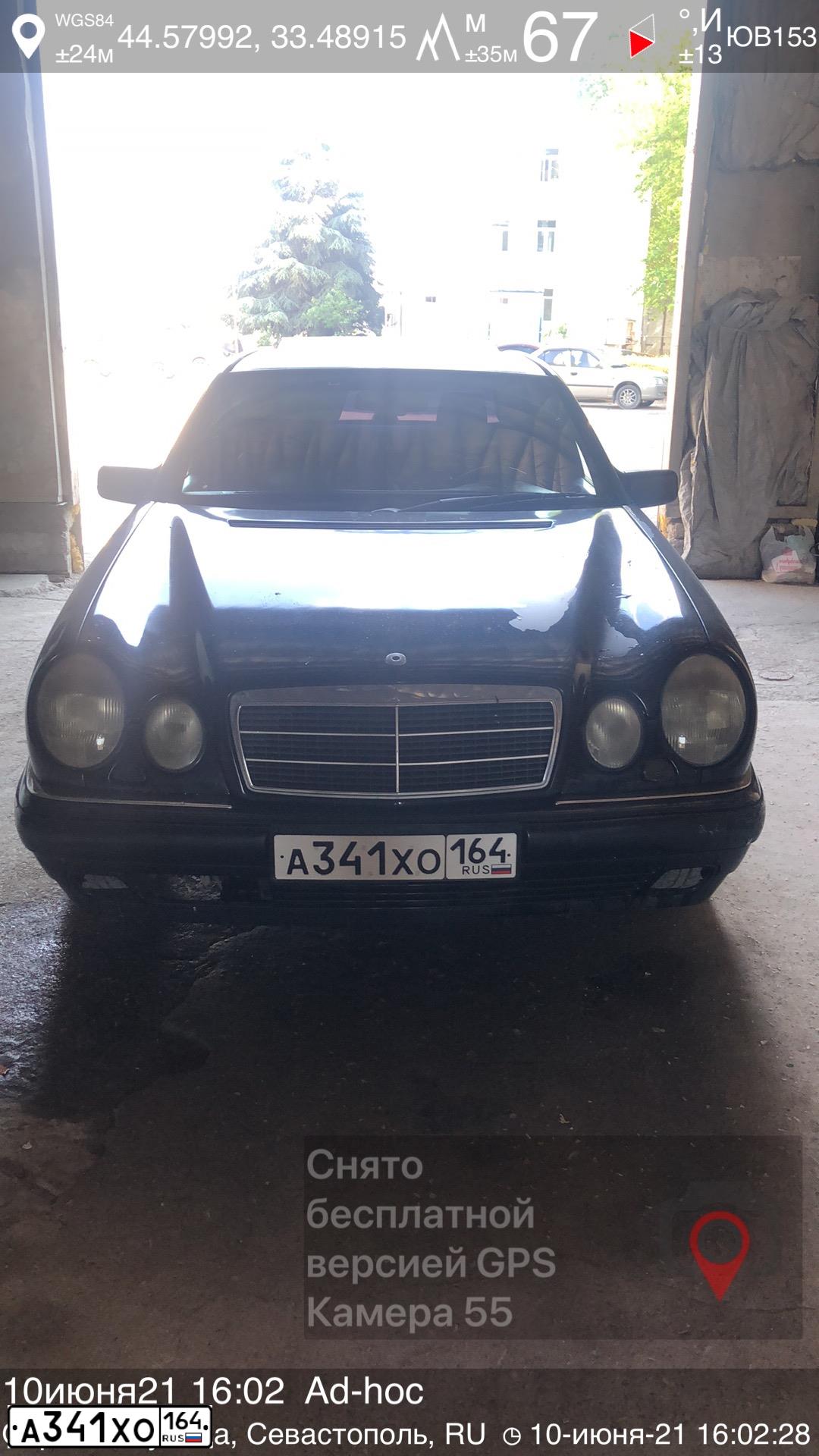 Фото автомобиля MERCEDES-BENZ E320, 1995 — госномер Е692ХЕ82