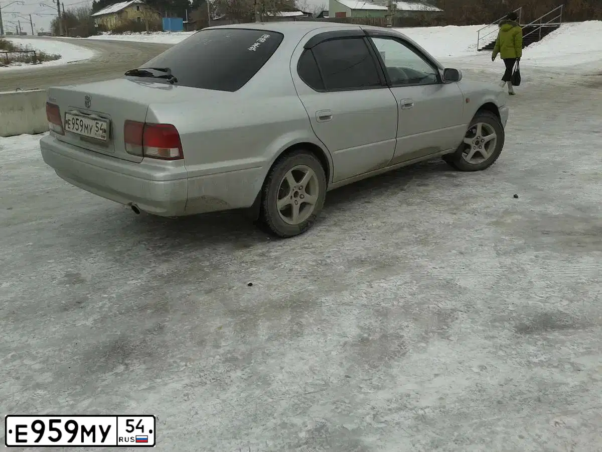 Фото автомобиля ТОЙОТА КАМРИ, 1994 — госномер Е959МУ54