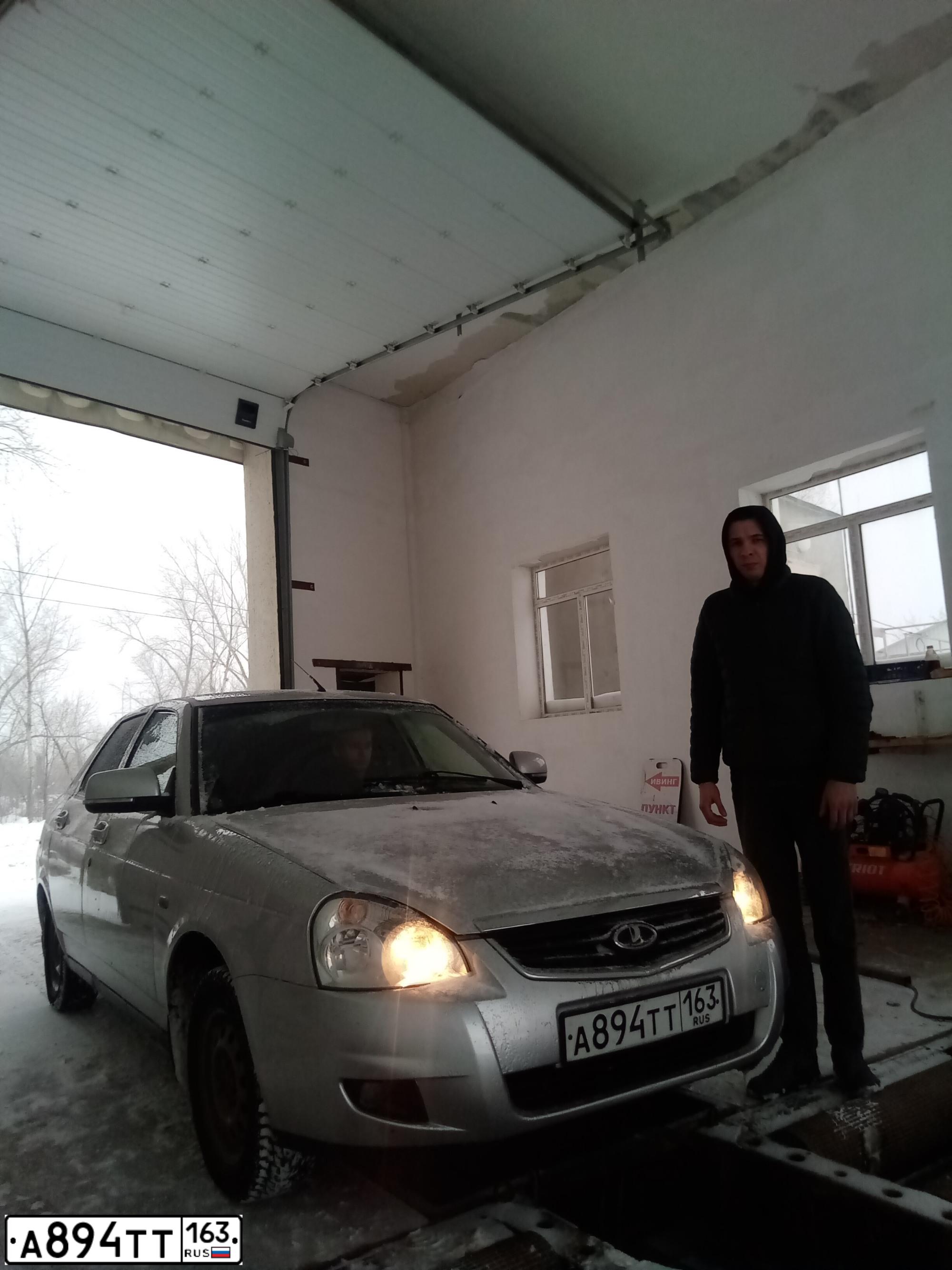 Фото автомобиля LADA 2172 PRIORA, 2009 — госномер А894ТТ163. Цвет: ТЕМНО-ВИШНЕВЫЙ