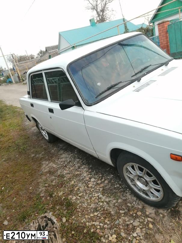 Фото автомобиля LADA 2107, 2010 — госномер Е210УМ93