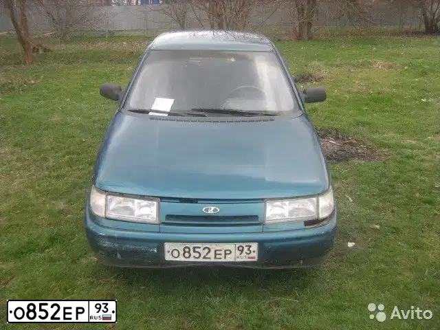 Фото автомобиля LADA 2110, 1998 — госномер М275ВХ82. Цвет: ИЗУМРУД