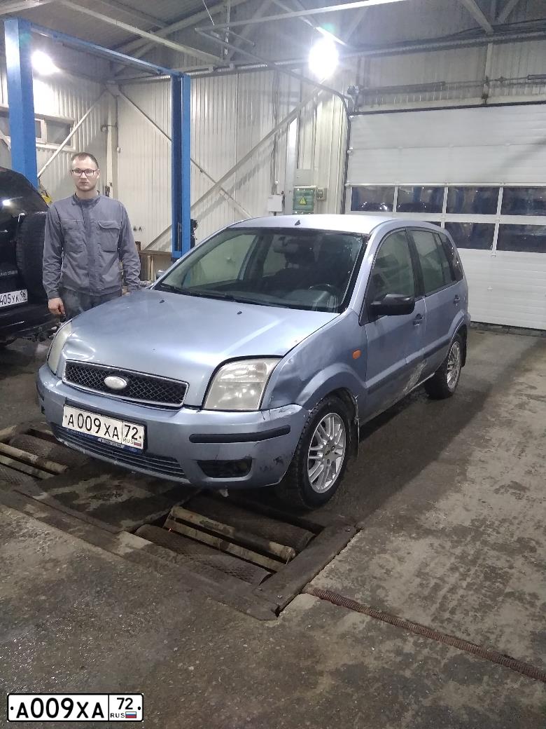Фото автомобиля FORD FUSION, 2007 — госномер А009ХА72. Цвет: СЕРО-ГОЛУБОЙ