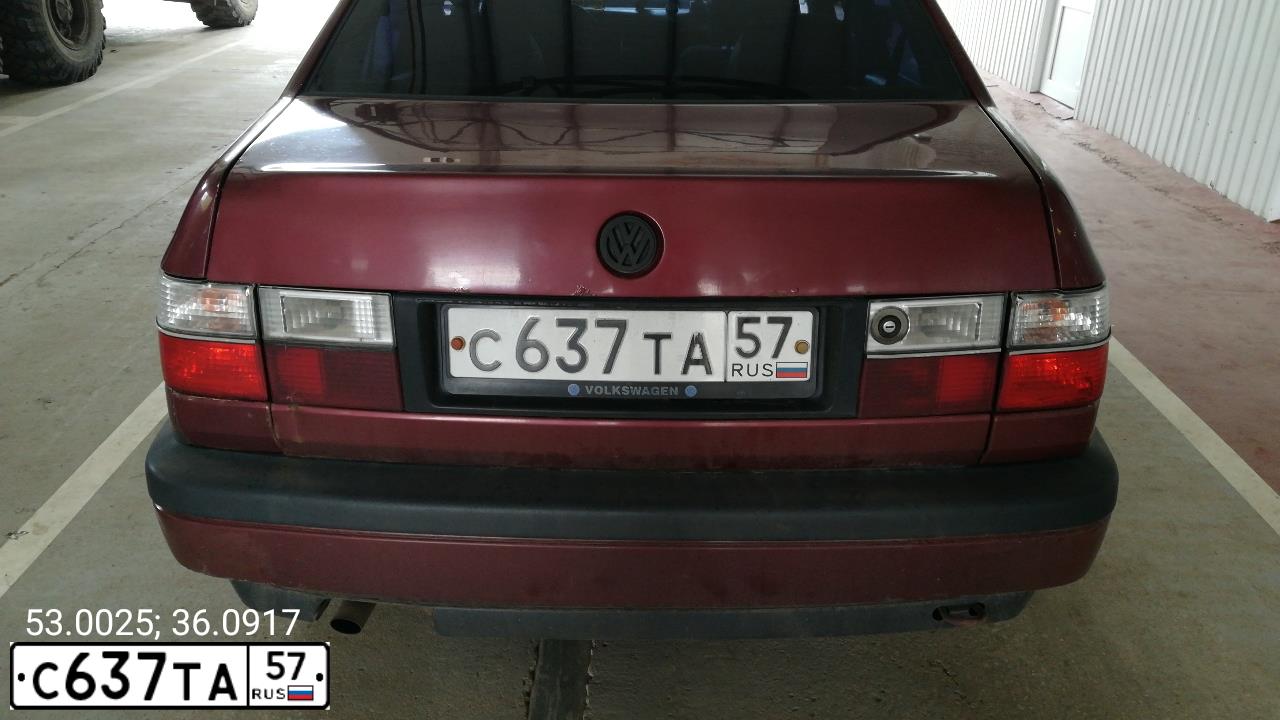 Фото автомобиля VOLKSWAGEN VENTO, 1992 — госномер К115СС71. Цвет: ВИШНЕВЫЙ