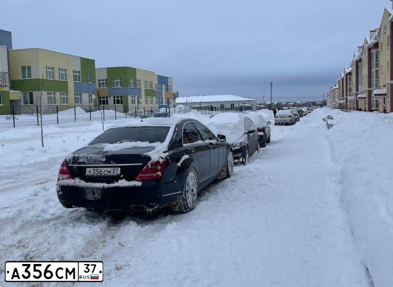 Фото автомобиля MERCEDES S-KLASSE, 2010 — госномер А356СМ37. Цвет: ЧЕРНЫЙ