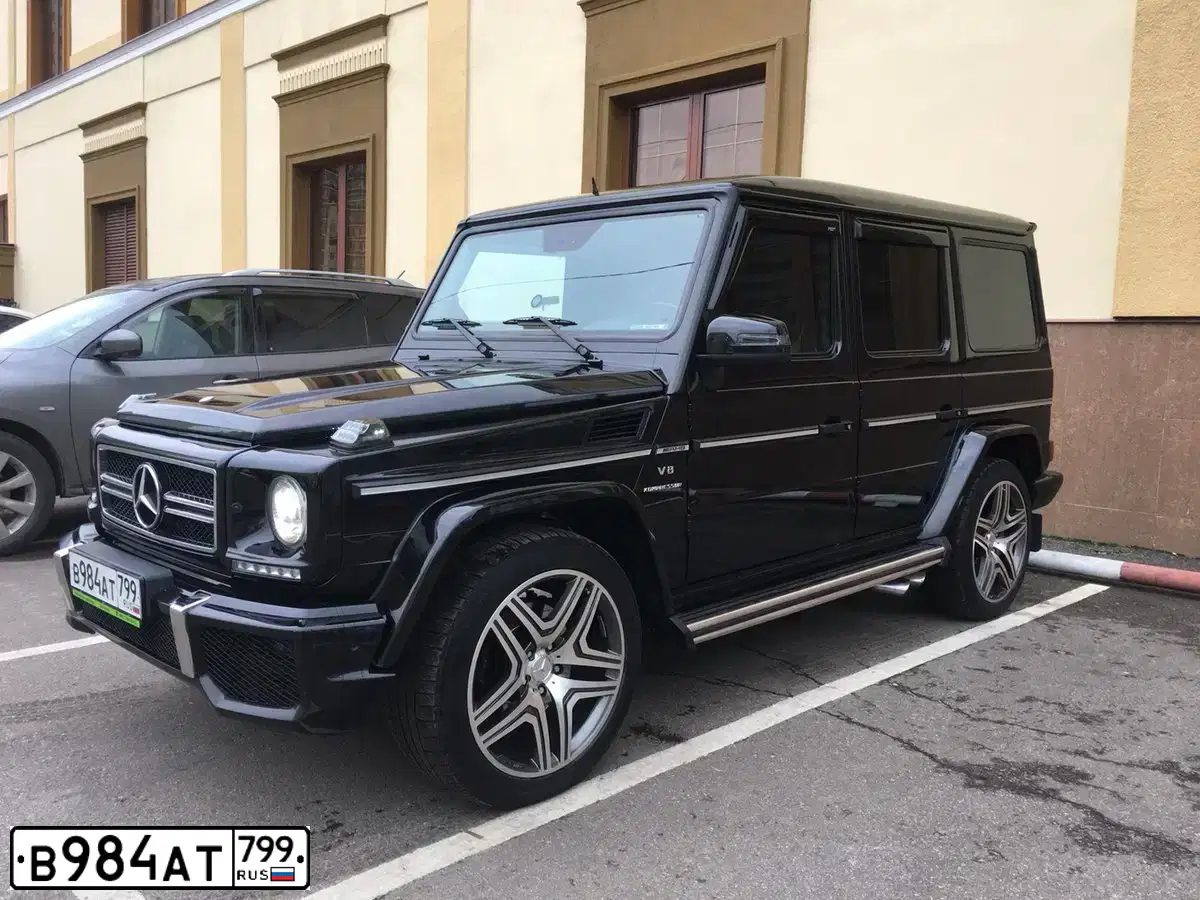 Фото автомобиля MERCEDES G-KLASSE, 2006 — госномер В984АТ799. Цвет: ЧЕРНЫЙ