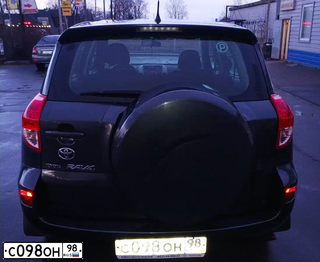Фото автомобиля SMART FORFOUR, 2016 — госномер Х625ОЕ178. Цвет: СЕРЕБРИСТО-СЕРЫЙ
