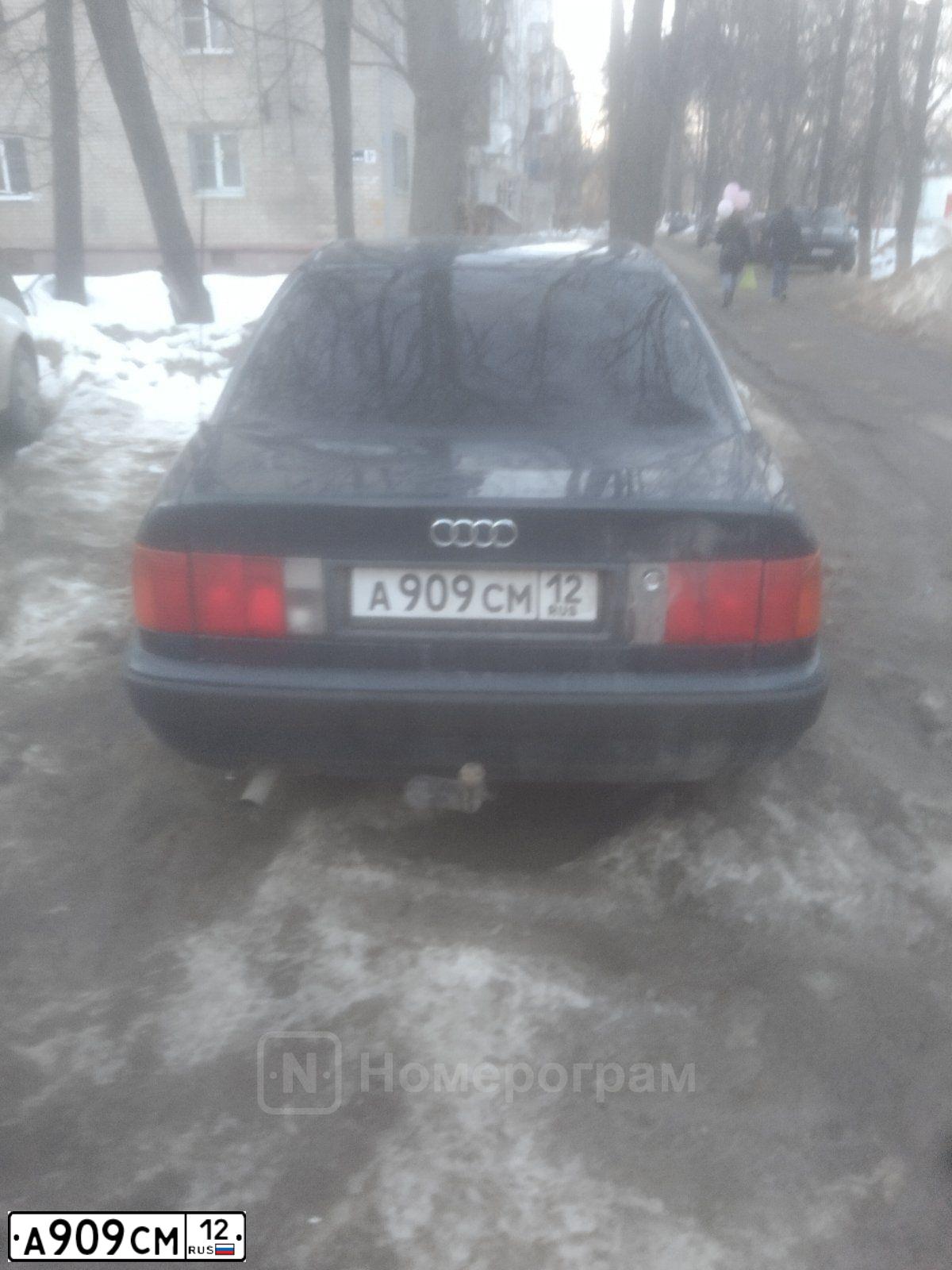 Фото автомобиля AUDI 100, 1992 — госномер А909СМ12. Цвет: Темно-синий