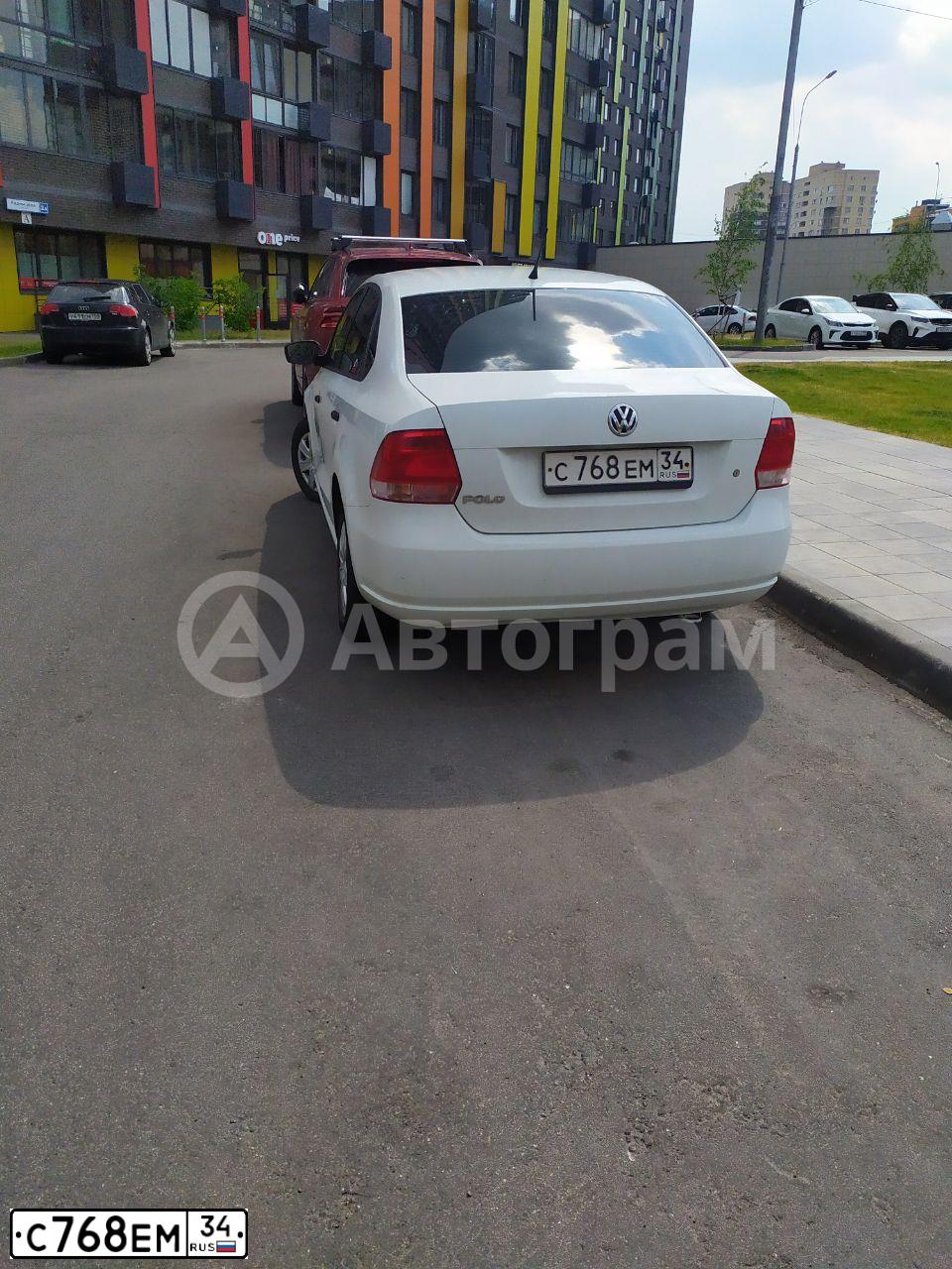 Фото автомобиля LADA 2110, 1999 — госномер С768ЕМ34. Цвет: ФИОЛЕТОВЫЙ