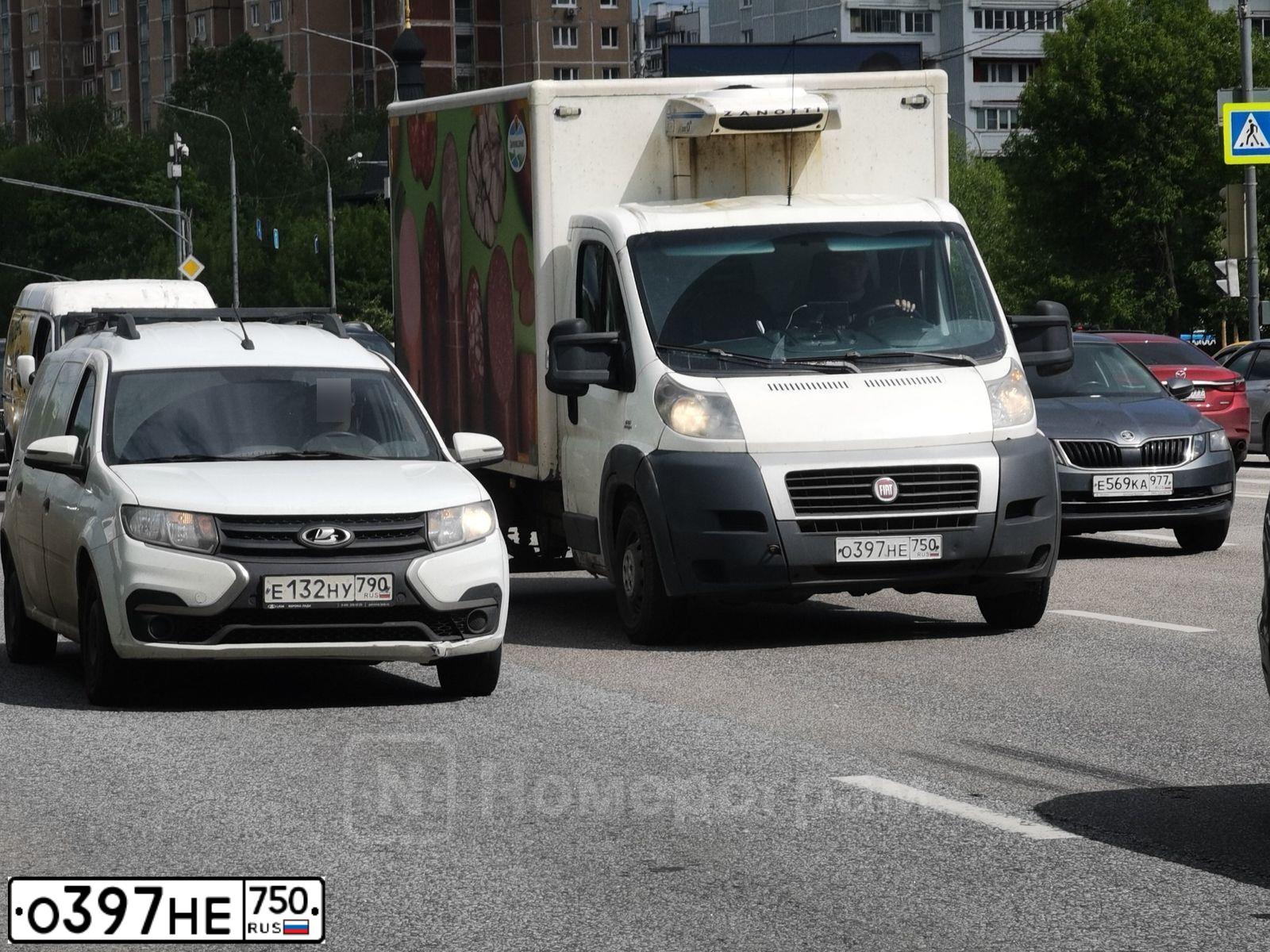 Фото автомобиля FIAT DUCATO, 2013 — госномер О397НЕ750. Цвет: БЕЛЫЙ