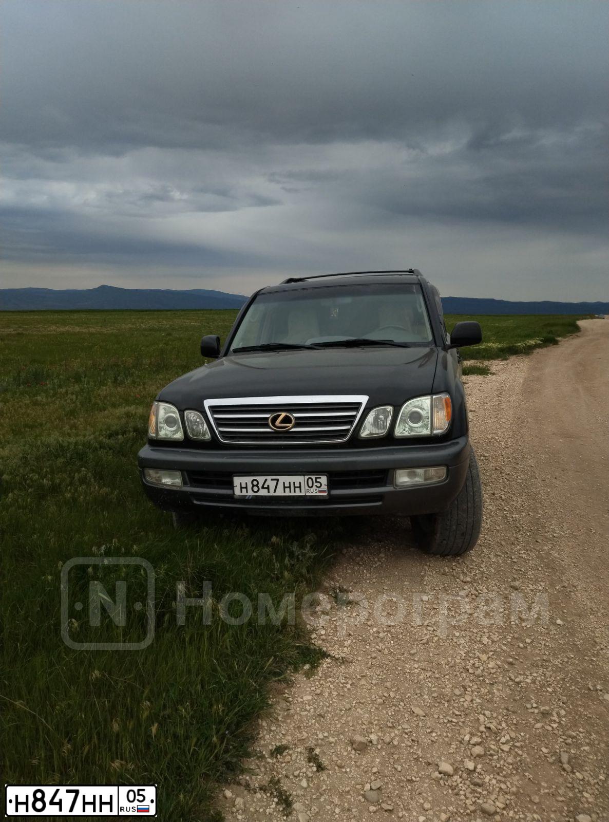 Фото автомобиля LEXUS LX, 2003 — госномер Н847НН05. Цвет: ЧЕРНЫЙ
