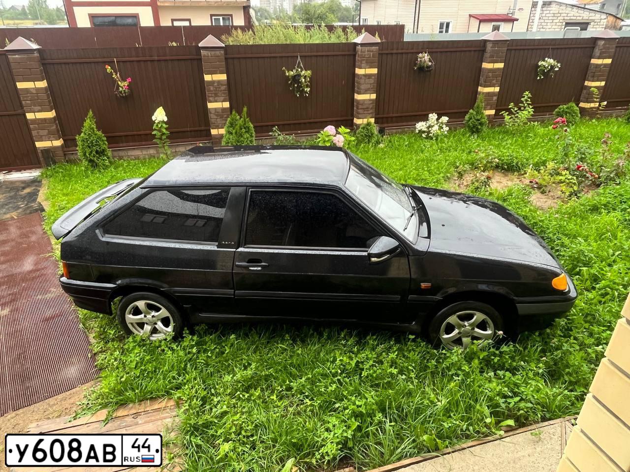 Фото автомобиля LADA 2113, 2008 — госномер Х395ОТ37. Цвет: ЧЕРНЫЙ
