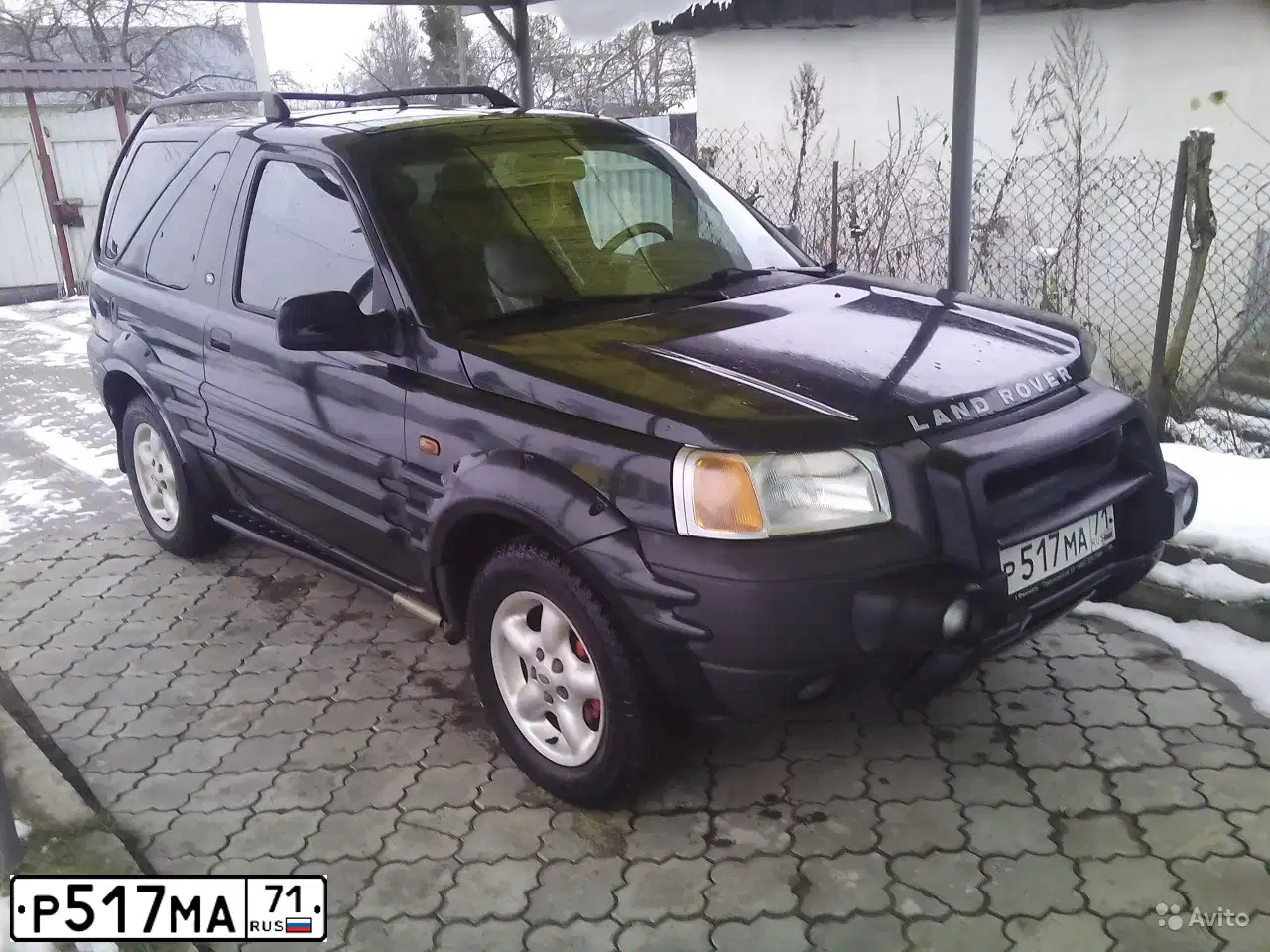Фото автомобиля LANDROVER FREELANDER, 2000 — госномер Р517МА71. Цвет: Темно-зеленый